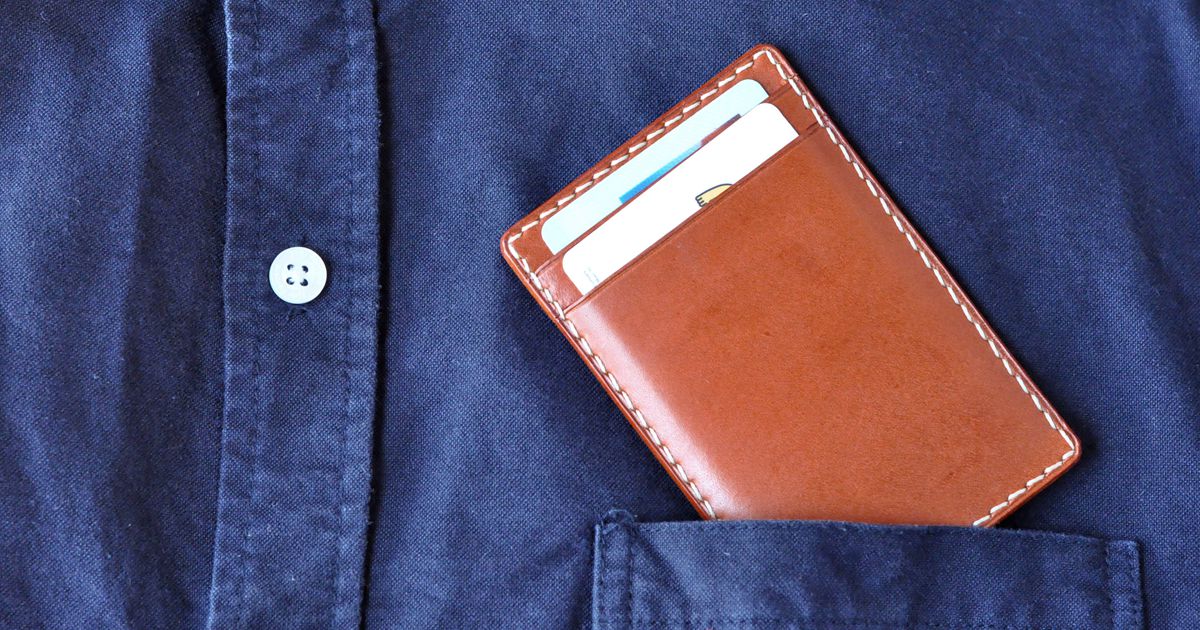 直式隨身卡套夾-大小適中,放口袋即可出門。